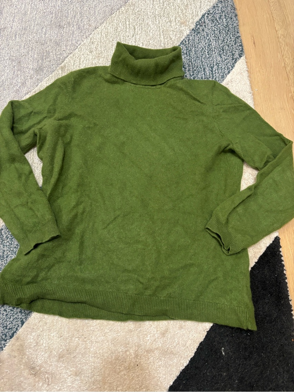 Isaac Mizrahi Live 100% Cashmere Turtleneck Sweater Green Size 1X